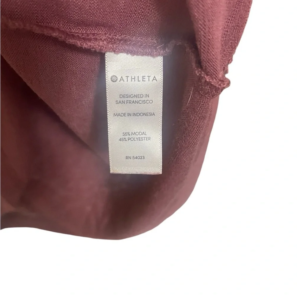 Athleta Breezy Long Sleeve Open Back Shirt Crushed Berry Size Small Tall - Picture 3 of 6